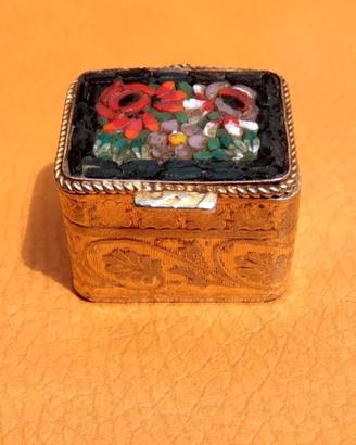 Scatolina vintage micromosaico Italia
