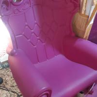 Poltrona slide queen of love con pouf  abbinato