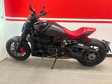 DUCATI XDiavel XDIAVEL NERA POLTRONE FRAU