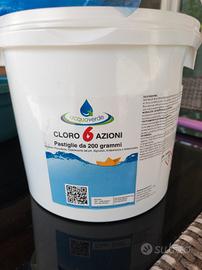 Cloro 6 Azioni in Pastiglie 200g per Piscina