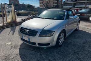 Audi TT Roadster 1.8 T 20V 179 CV cat