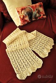 Sciarpa/Stola fatta all'uncinetto 50% lana merinos