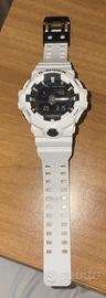 Casio G-Shock GA-700 Bianco