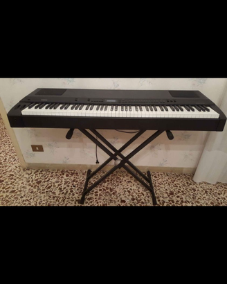 Piano Yamaha P-200