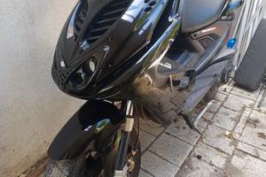Yamaha aerox 