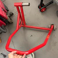 Cavalletto monobraccio alzamoto posteriore