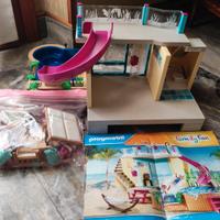 Playmobil casa  (scivolo e piscina) + personaggi 