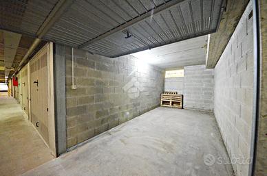 BOX A CERNUSCO SUL NAVIGLIO