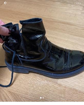 Scarpe stivaletto