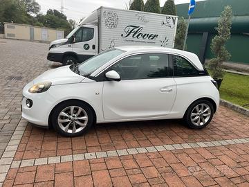 Opel Adam 1.2Benzina NEOPATENTATI