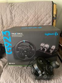 Logitech G923 vilante pedaliera con cambio manuale