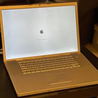 MacBook Pro 17" Core 2 Duo (Santa Rosa)