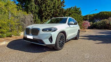 🚘 BMW X3 xDrive20d 190 CV  2022