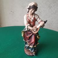 Statuetta donna con mandolino - art. Val Gardena