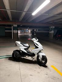 Yamaha Aerox 50