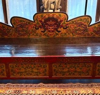 Raro letto da oppio tibetano XIX sec