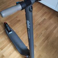 Segway Ninebot ES2 usato