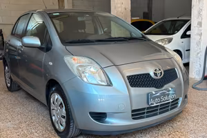 Toyota Yaris 1.0 5 porte Sol