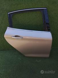 PORTIERA POSTERIORE DESTRA PEUGEOT 208 Serie (12>1
