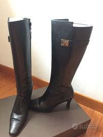Stivali Ferragamo