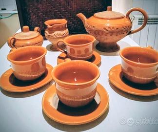 Servizio da te, ceramica e tareacotta