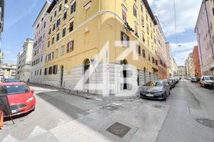 LOCALE - 140M² - VIA GIULIANI, 32