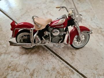 Harley-Davidson Duo-Glide del 1962