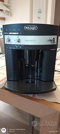 Macchina caffe' De Longhi Magnifica