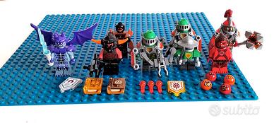 Lego pack 8 minifigure Nexo Knights