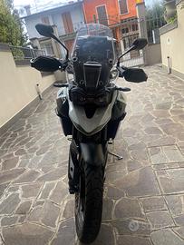 Triumph Tiger 900 GT