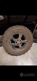 4 cerchi gommati fuoristrada 