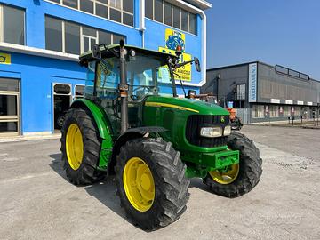 John Deere 5820-fr aria 140q