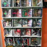 Espositori da parete in plexiglass-