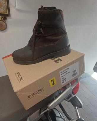 stivaletto  touring 