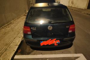 GOLF IV 4 SERIE 1.9 DIESEL COLORE VERDE BOTTIGLIA.