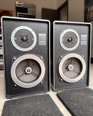 GRUNDIG Hi-Fi BOX 550 professional