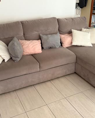 Divano 4 posti con funzione letto