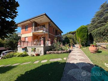 Appartamento di 143 m² con 4 locali e box auto a C