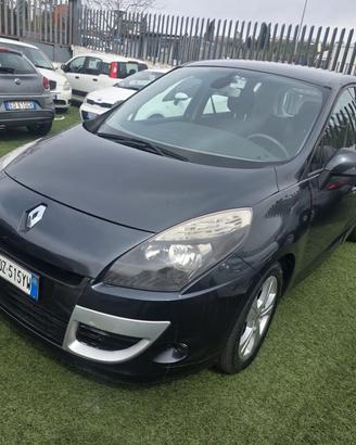 Renault Scenic Scénic 1.5 dCi 110CV Confort
