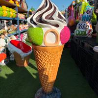 Statua Vetroresina Cestino Gelato