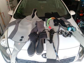 muta e accessori pesca subacquea