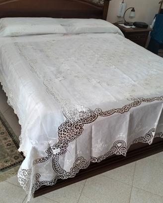 copriletto matrimoniale lino e organza