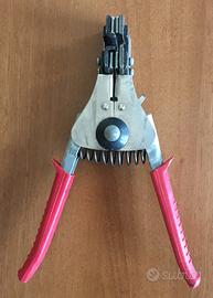 Pinza spelafili