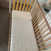 Lettino  con sponde + materasso e cuscino