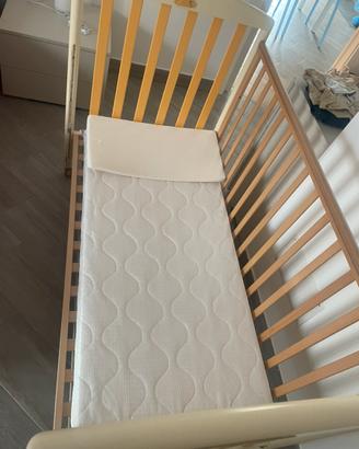Lettino  con sponde + materasso e cuscino