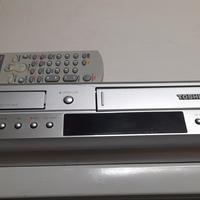 LETTORE VHS DVD COMBI VIDEOREGISTRATORE 6 TESTINE 