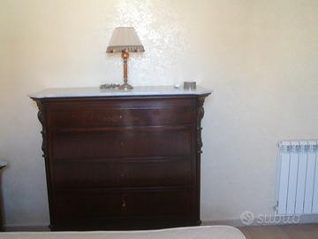 TRITTICO- LETTO-ARMADIO-DIVANI.