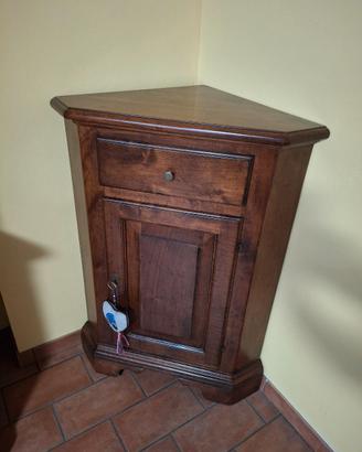 Mobile angolare