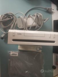 Nintendo Wii con Cavi Originali e 3 Giochi