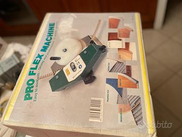 Macchina lavorazione profili